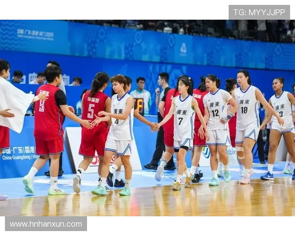 CCTV5直播上海队对决广东队精彩赛事分析与球员表现点评