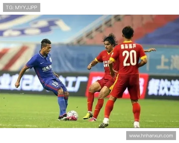 延边富德与上海申花的激烈对决谁能在中超赛场上笑到最后