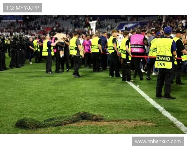 欧冠门票系统瘫痪数万球迷苦等12小时争抢梦幻名额