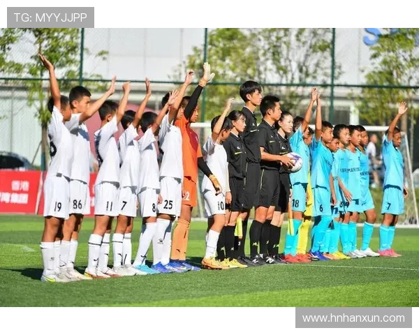 深圳佳兆业与大连队的较量展现足球魅力与激情的巅峰对决