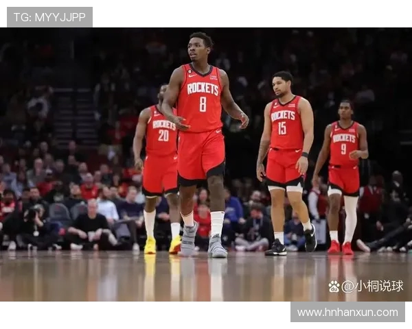 火箭队与热火队激战第4节精彩瞬间回顾与赛后分析 火箭队与热火队激战第4节精彩瞬间回顾与赛后分析