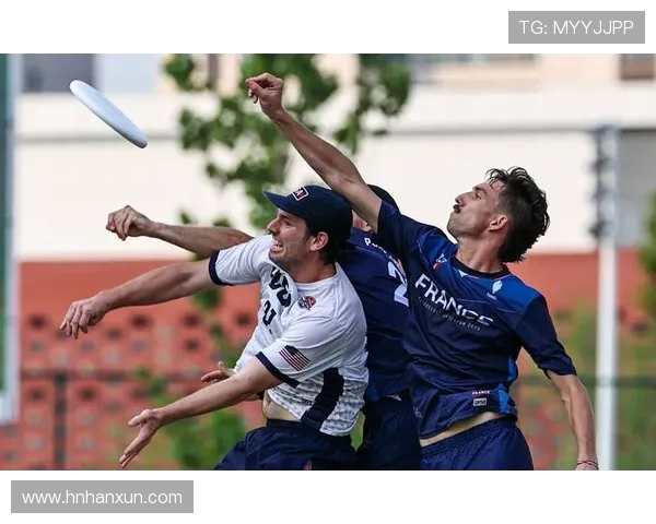 成都飞盘队在世界街舞大赛中以50分高居积分榜首位